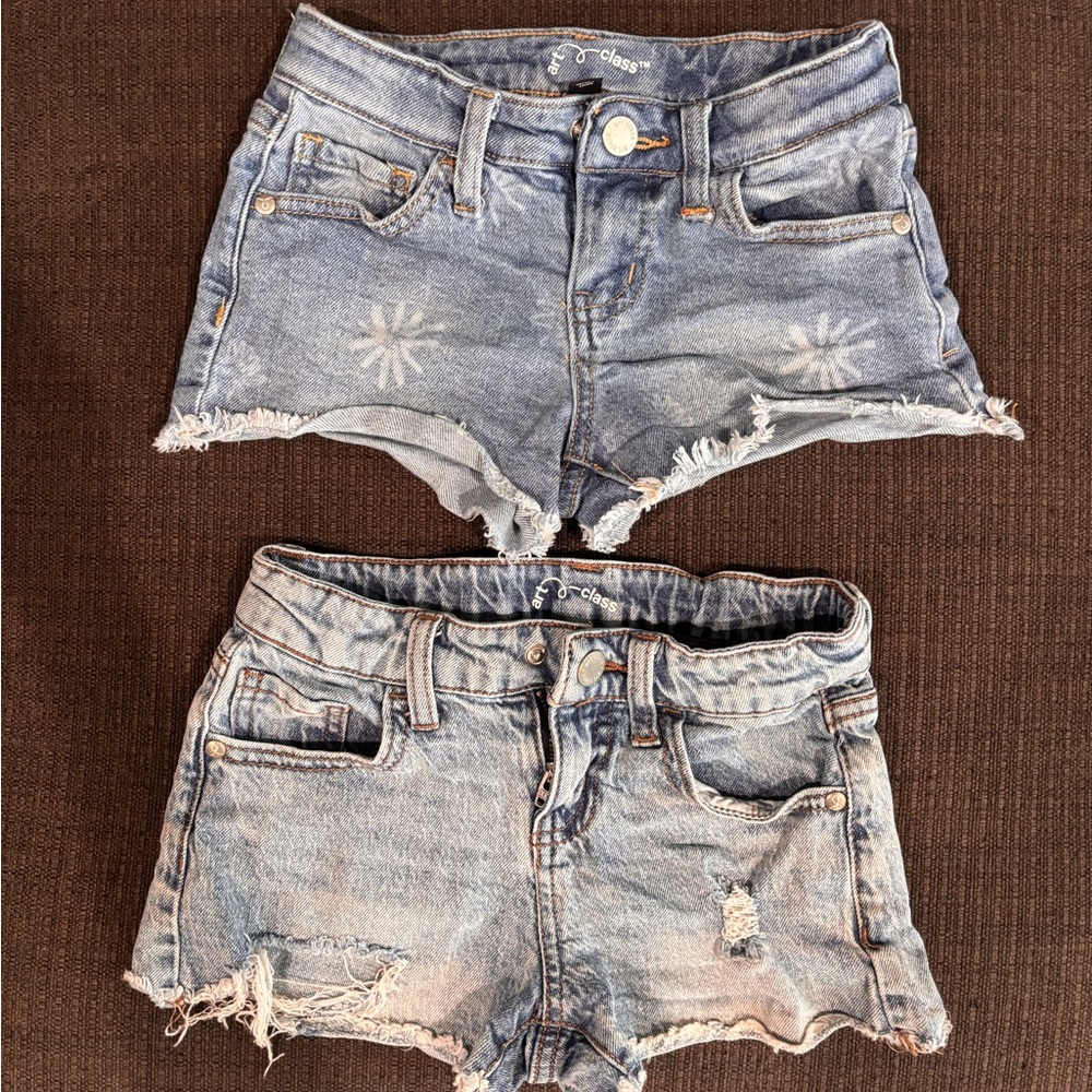 Art Class Shorts Lot